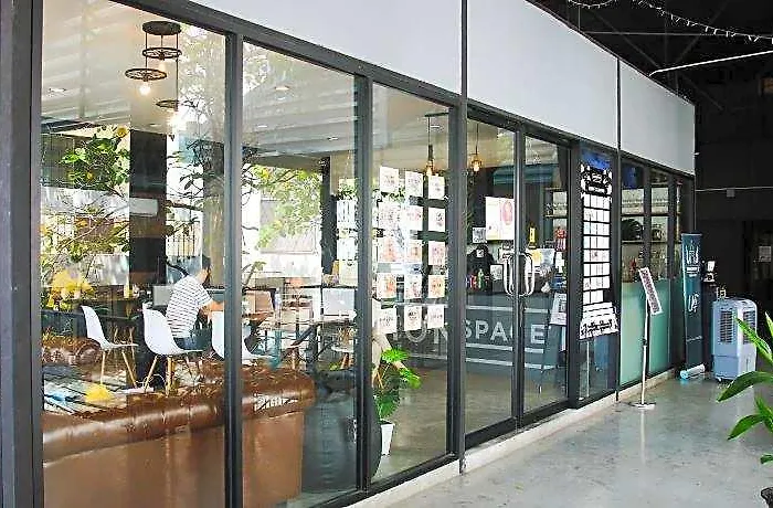 The Capsule By Unionspace Co-working And Co-living מלון 3*