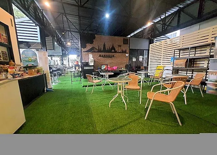 The Capsule By Unionspace Co-working And Co-living מלון